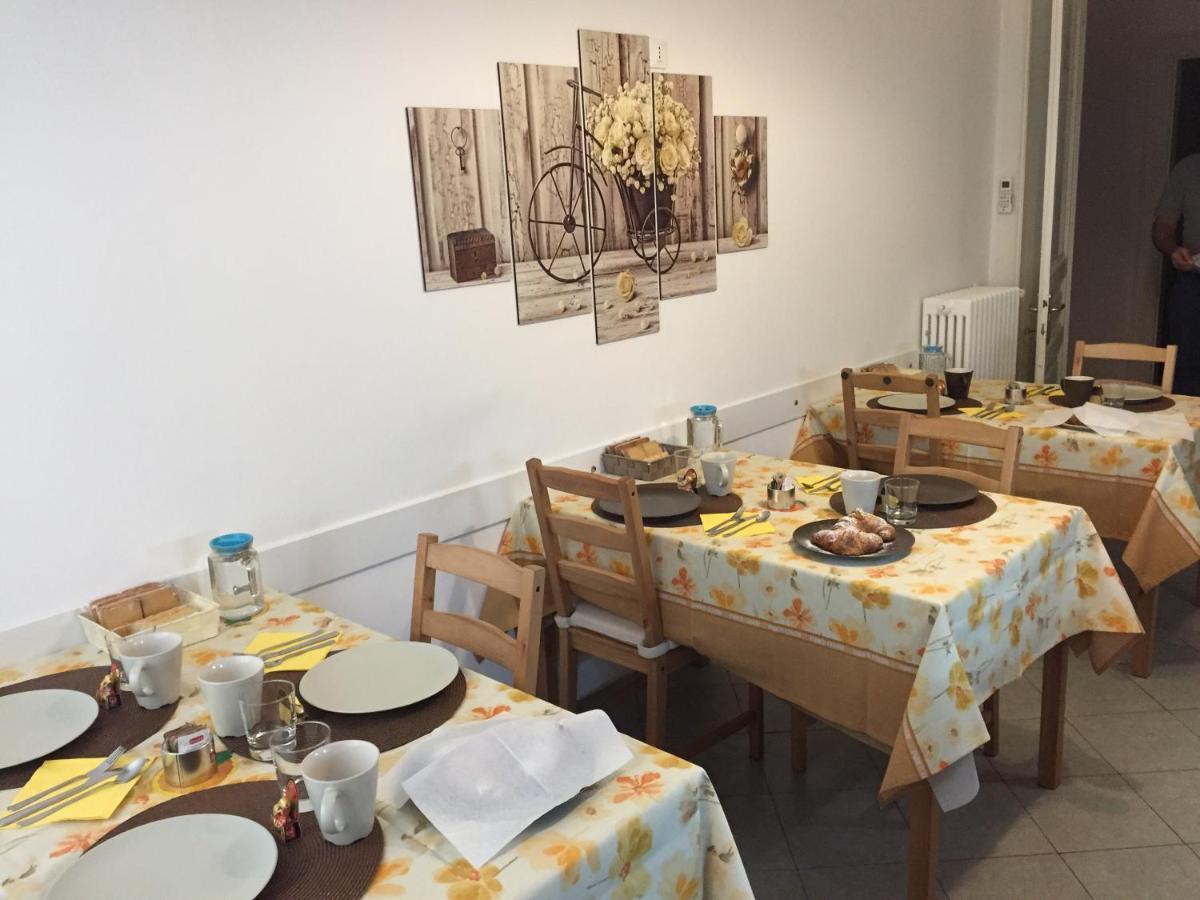 Golden Rooms Bed & Breakfast Trieste Ngoại thất bức ảnh